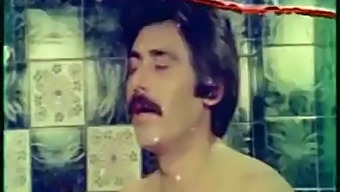 Horký Turecký Pár Se Špiní Před Kamerou