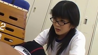 Yuria Craves For A Penis Inside Her Vagina