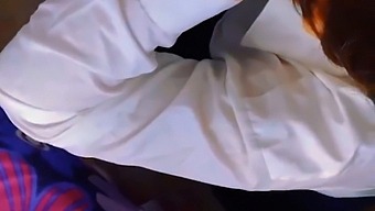La Jeune Soeur De Sororité Britany Vit Sa Première Rencontre Sexuelle Et Son Premier Allaitement Dans Un Motel, Filmée En Train De Faire Une Vidéo Maison