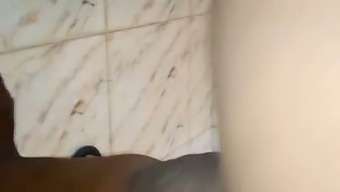 Имати Секс Са Удатом Женом Из Еда Користећи Ознаку Јебање.