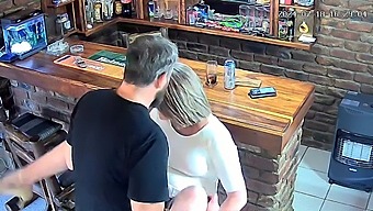 Amatérská Manželka Podvádí Před Kamerou, Tvrdě Ji Šuká